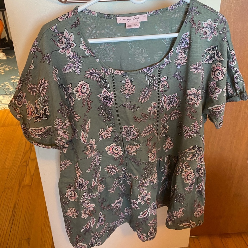 Pennington’s 2X top
